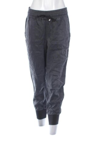 Дамско спортно долнище Zara, Размер L, Цвят Сив, Цена 16,00 €, #137390751