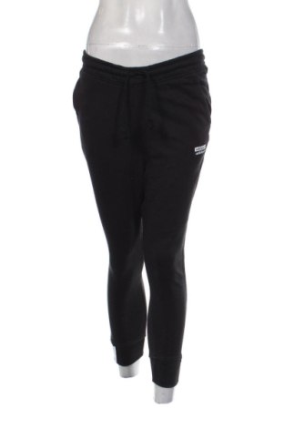 Női sport nadrág Adidas, Méret M, Szín Fekete, Ár 8 782 Ft, #137393520