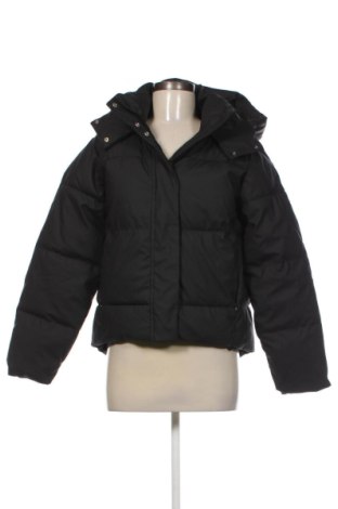 Дамско яке Vero Moda, Размер XS, Цвят Черен, Цена 48,06 €, #137359489