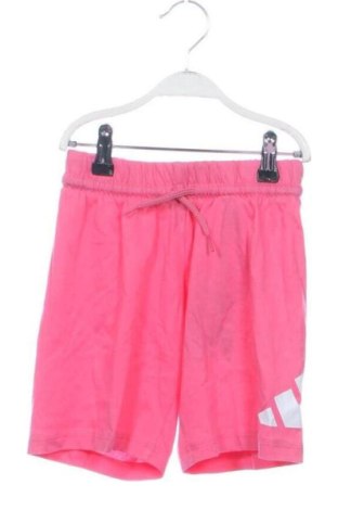 Детски къс панталон Adidas, Размер 4-5y/ 110-116 см, Цвят Розов, Цена 32,21 €, #137318836