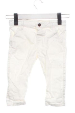 Pantaloni pentru copii LC Waikiki, Mărime 12-18m/ 80-86 cm, Culoare Alb, Preț 36,74 Lei, #137294940