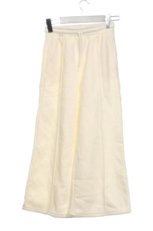 Kinder Sporthose Sinsay, Größe 8-9y/ 134-140 cm, Farbe Weiß, Preis 5,72 €, #137367499
