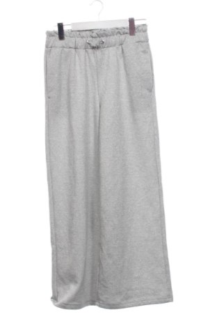 Gyerek sport nadrág Wow, Méret 14-15y / 168-170 cm, Szín Ezüstös, Ár 1 773 Ft, #137328268