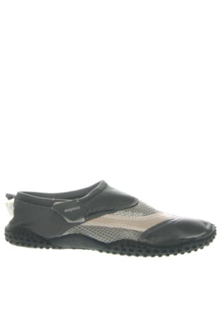 Férfi cipők
 Unbranded, Méret 43, Szín Sokszínű, Ár 5 319 Ft, #137345377