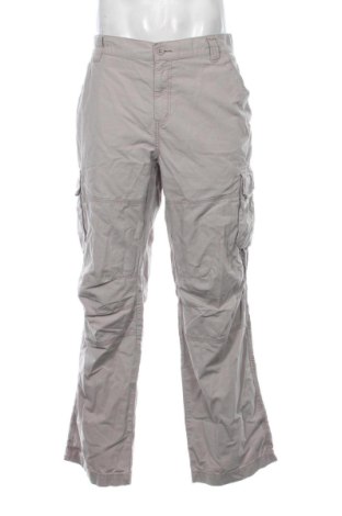 Pantaloni de bărbați Clockhouse, Mărime L, Culoare Bej, Preț 131,20 Lei, #137305767