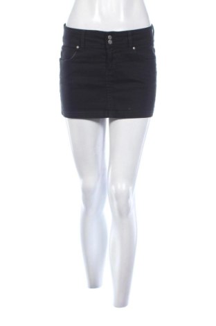 Fustă Bershka, Mărime L, Culoare Negru, Preț 73,49 Lei, #137338324