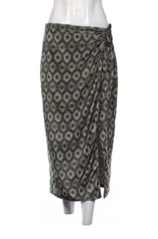 Пола Zara, Размер M, Цвят Зелен, Цена 16,00 €, #137348301