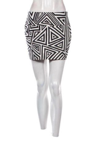Fustă Express, Mărime M, Culoare Multicolor, Preț 36,74 Lei, #137354825