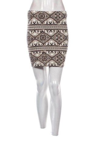 Fustă Gate Woman, Mărime S, Culoare Multicolor, Preț 31,49 Lei, #137354856