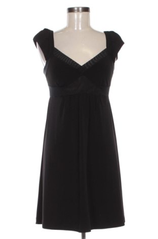 Sukienka Guess, Rozmiar L, Kolor Czarny, Cena 198,98 zł, #137340465