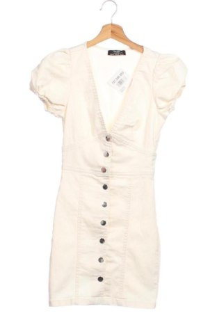 Sukienka Bershka, Rozmiar XS, Kolor ecru, Cena 69,36 zł, #137340883