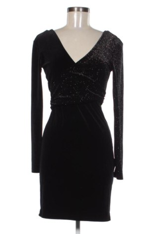 Rochie Bershka, Mărime S, Culoare Negru, Preț 86,00 Lei, #137342547
