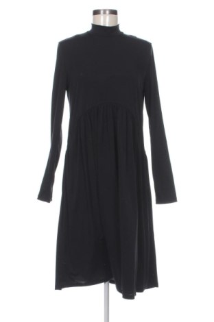 Рокля Zara, Размер M, Цвят Черен, Цена 15,00 €, #137344369
