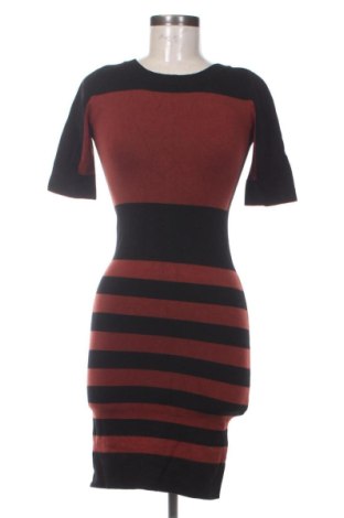 Rochie Le Chateau, Mărime XS, Culoare Multicolor, Preț 110,23 Lei, #137348201