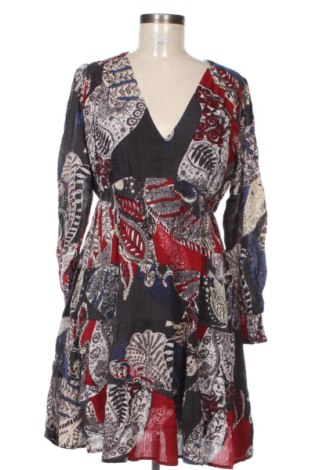 Rochie Peace & Love, Mărime M, Culoare Multicolor, Preț 302,99 Lei, #137365930
