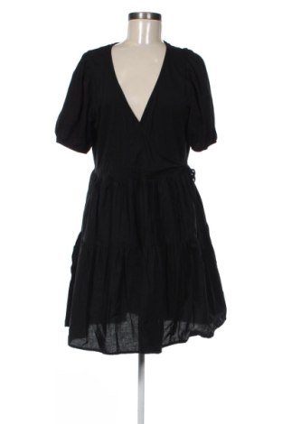 Rochie Zara, Mărime XL, Culoare Negru, Preț 94,48 Lei, #137382132