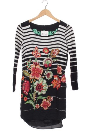 Рокля Desigual, Размер S, Цвят Многоцветен, Цена 41,00 €, #137382532