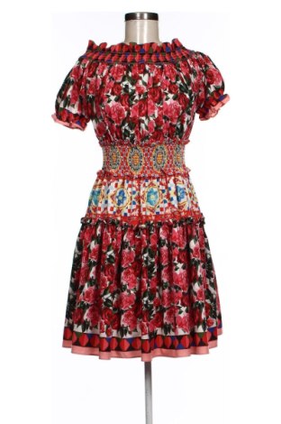 Kleid Unbranded, Größe M, Farbe Mehrfarbig, Preis 9,00 €, #137383100