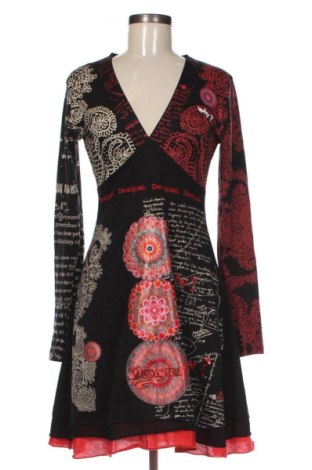 Рокля Desigual, Размер M, Цвят Многоцветен, Цена 35,31 €, #137384789