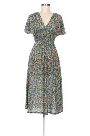 Kleid Pull&Bear, Größe S, Farbe Mehrfarbig, Preis € 13,87, #137385305