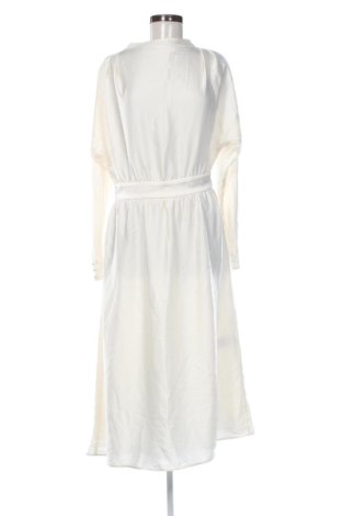 Rochie H&M, Mărime M, Culoare Ecru, Preț 152,22 Lei, #137385700