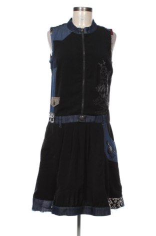 Sukienka Desigual, Rozmiar M, Kolor Kolorowy, Cena 186,27 zł, #137386298