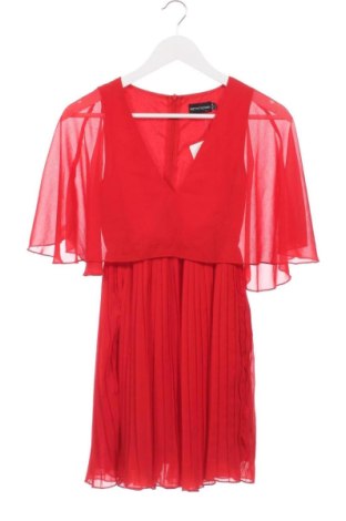 Sukienka Pretty Little Thing, Rozmiar XS, Kolor Czerwony, Cena 86,23 zł, #137386850