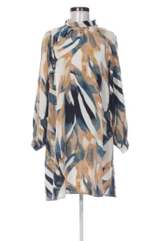 Rochie SHEIN, Mărime S, Culoare Multicolor, Preț 62,99 Lei, #137389578