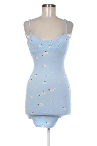 Рокля Bershka, Размер XXS, Цвят Многоцветен, Цена 17,00 €, #137394435