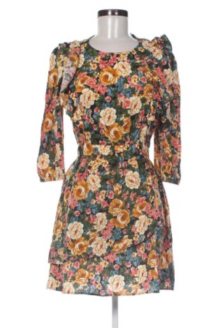 Рокля Stradivarius, Размер M, Цвят Многоцветен, Цена 9,00 €, #137400139