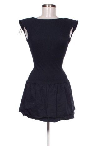 Ruha Bershka, Méret S, Szín Fekete, Ár 4 255 Ft, #137402313