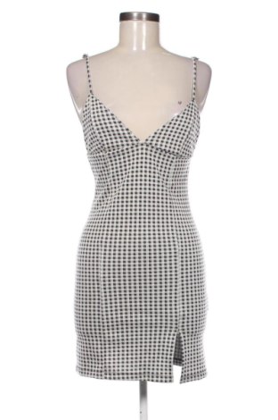 Рокля Bershka, Размер S, Цвят Многоцветен, Цена 23,00 €, #137403639