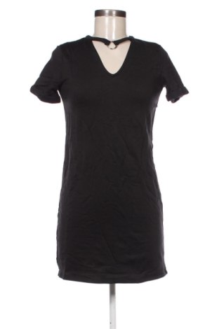 Sukienka Bershka, Rozmiar XS, Kolor Czarny, Cena 58,88 zł, #137407334