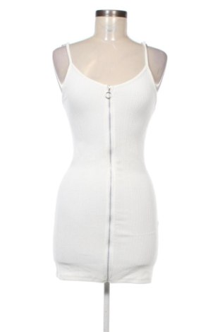 Šaty  Bershka, Velikost M, Barva Bílá, Cena  369,00 Kč, #136694890
