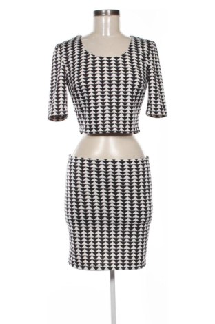 Rochie Amisu, Mărime S, Culoare Multicolor, Preț 64,99 Lei, #136820151