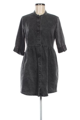 Kleid ONLY, Größe M, Farbe Grau, Preis 16,00 €, #137336558