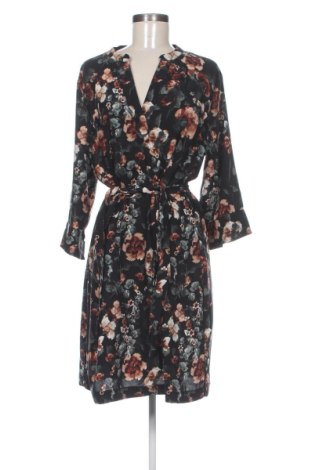 Kleid H&M, Größe XL, Farbe Mehrfarbig, Preis 23,00 €, #137346958