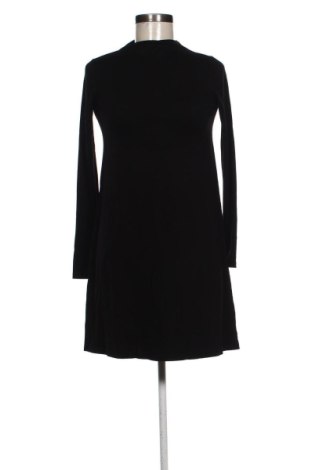 Kleid Pull&Bear, Größe S, Farbe Schwarz, Preis € 6,67, #137350415