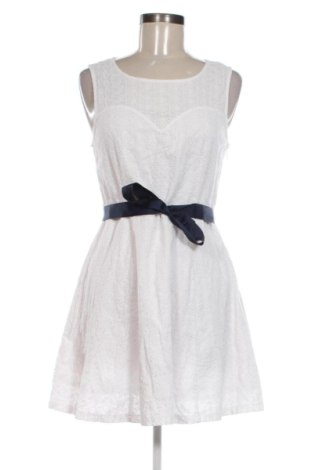 Kleid La City, Größe M, Farbe Weiß, Preis 16,00 €, #137351180