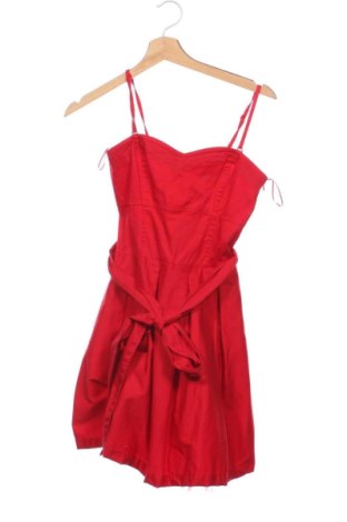 Sukienka Bershka, Rozmiar S, Kolor Czerwony, Cena 59,68 zł, #137354919