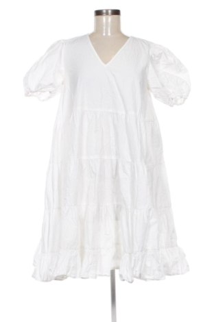 Ruha Vero Moda, Méret M, Szín Fehér, Ár 4 188 Ft, #137367422