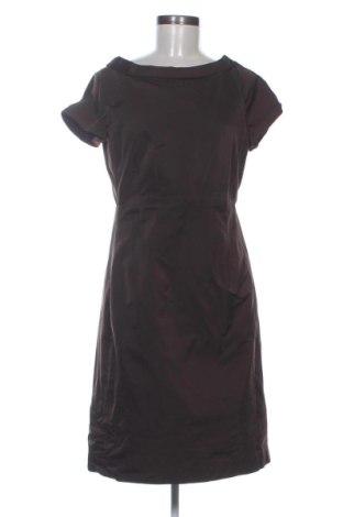 Рокля Hugo Boss, Размер S, Цвят Кафяв, Цена 85,04 €, #137379625