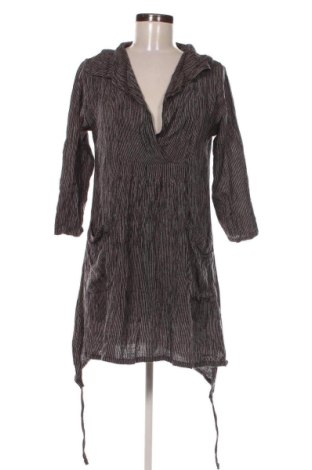Sukienka Masai, Rozmiar S, Kolor Kolorowy, Cena 38,00 zł, #137380913