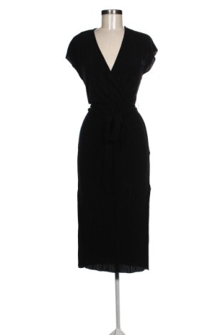 Рокля Bershka, Размер S, Цвят Черен, Цена 17,00 €, #137403867