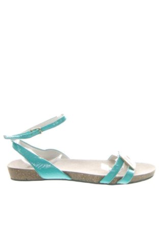Сандали Guess, Размер 36, Цвят Син, Цена 61,72 €, #137372465