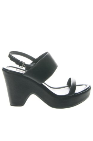Sandalen Janet & Janet, Größe 40, Farbe Schwarz, Preis 76,00 €, #137336449