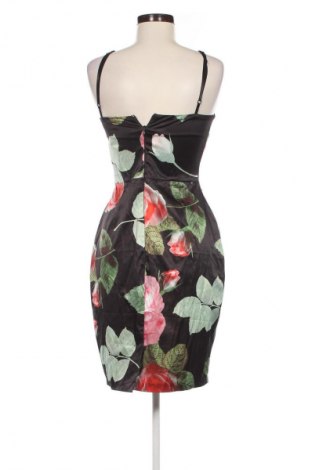 Šaty  Rinascimento, Velikost M, Barva Vícebarevné, Cena  769,00 Kč