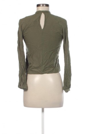 Női blúz Bershka, Méret XS, Szín Zöld, Ár 719 Ft