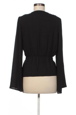 Damen Shirt Gina Tricot, Größe M, Farbe Schwarz, Preis 1,99 €