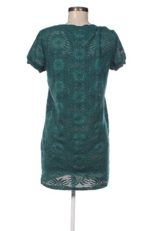 Damen Shirt Goldenpoint, Größe M, Farbe Grün, Preis 5,99 €